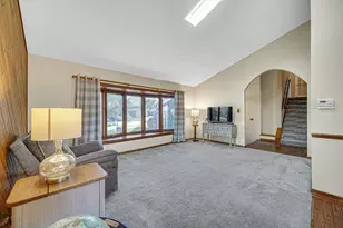 6234 Dolores Dr, Oak Forest, IL 60452 - Photo 9
