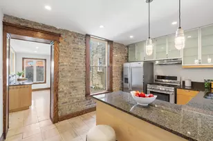 968 W Cuyler Ave, Chicago, IL 60613 - Photo 7