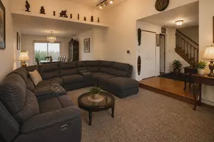 221 Windsor Dr, Bartlett, IL 60103 - Photo 5