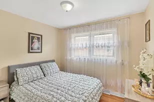 7008 W Montrose Ave, Norridge, IL 60706 - Photo 11