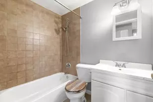 9 Fernwood Dr, Bolingbrook, IL 60440 - Photo 21