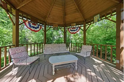 8701 Lake Ridge Drive, Darien, IL 60561 - Photo 5