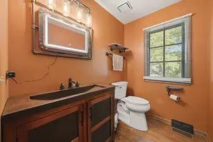 8701 Lake Ridge Dr, Darien, IL 60561 - Photo 21