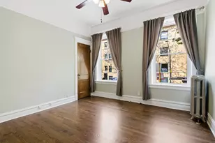 559 W Fullerton Pkwy, Chicago, IL 60614 - Photo 17