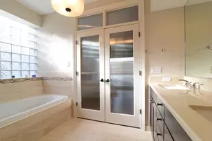 2848 N Sheffield Ave, Chicago, IL 60657 - Photo 13