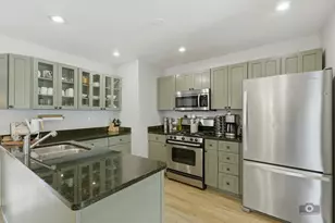 16141 Laurel Dr, Orland Park, IL 60462 - Photo 9