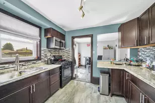 5123 S Avers Ave, Chicago, IL 60632 - Photo 9