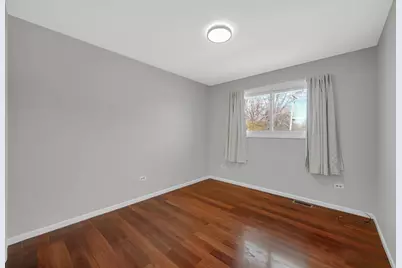 7305 W 75th Street, Bridgeview, IL 60455 - Photo 11