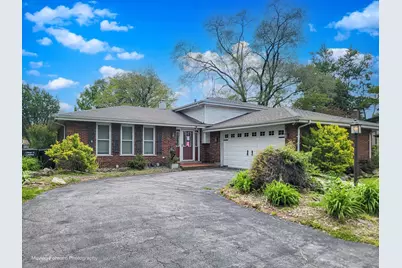3267 Louise Court, Lansing, IL 60438 - Photo 1