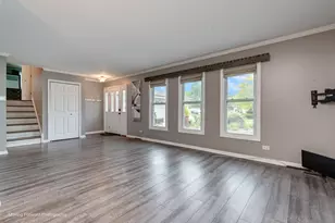 3267 Louise Ct, Lansing, IL 60438 - Photo 3