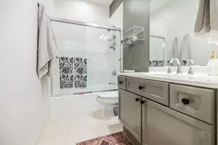 2455 W Ohio St, Chicago, IL 60612 - Photo 23