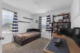 1134 E Bauer Rd, Naperville, IL 60563 - Photo 15