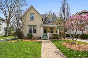622 N Ridgeland Ave, Oak Park, IL 60302 - Photo 1