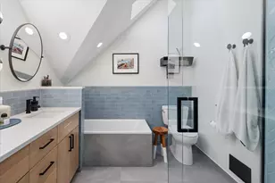 2024 W Iowa St, Chicago, IL 60622 - Photo 15