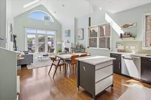 2024 W Iowa St, Chicago, IL 60622 - Photo 7