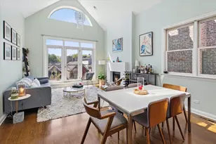 2024 W Iowa St, Chicago, IL 60622 - Photo 11