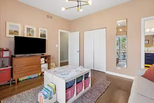 2024 W Iowa St, Chicago, IL 60622 - Photo 25