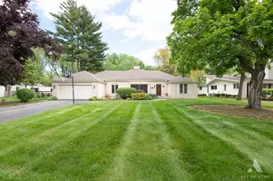 22 Essex Ln, Lincolnshire, IL 60069 - Photo 41