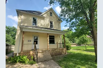 712 3rd St A, Moline, IL 61265 - Photo 1