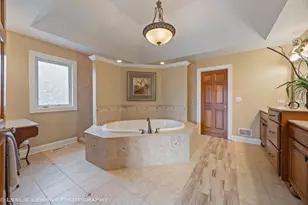 4012 Champion Rd, Naperville, IL 60564 - Photo 21