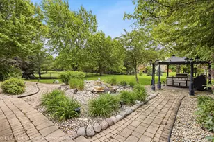 4012 Champion Rd, Naperville, IL 60564 - Photo 45