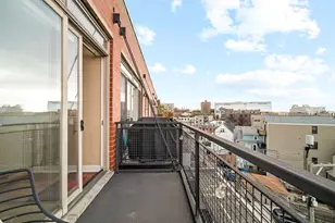 3260 N Clark St, Chicago, IL 60657 - Photo 17