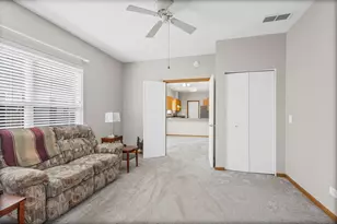 2905 Buckskin Ln, Grayslake, IL 60030 - Photo 17
