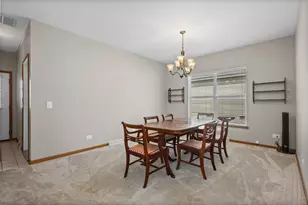 2905 Buckskin Ln, Grayslake, IL 60030 - Photo 5