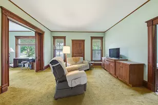 403 E Cherokee Ave, Shabbona, IL 60550 - Photo 9
