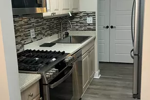1227 S Old Wilke Rd, Arlington Heights, IL 60005 - Photo 5