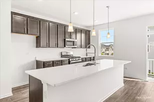 4427 Chelsea Mnr Cir, Aurora, IL 60504 - Photo 7