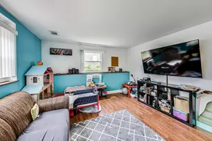 4010 N Firestone Dr, Hoffman Estates, IL 60192 - Photo 21