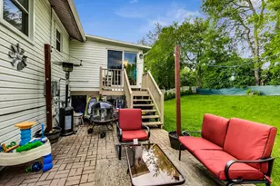 4010 N Firestone Dr, Hoffman Estates, IL 60192 - Photo 29