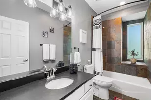 3151 N Honore St, Chicago, IL 60657 - Photo 21
