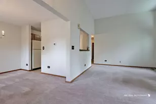 152 Millers Crossing, Itasca, IL 60143 - Photo 3