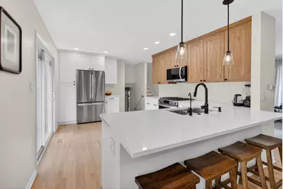8632 Clifford Drive, Darien, IL 60561 - Photo 15