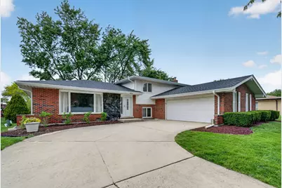 8632 Clifford Drive, Darien, IL 60561 - Photo 3