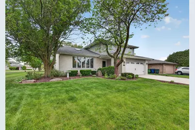 7701 Lakeview Terrace, Frankfort, IL 60423 - Photo 1