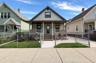 562 Liberty St, Joliet, IL 60432 - Photo 1