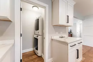 15050 Holiday Ct, Orland Park, IL 60462 - Photo 13