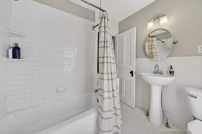 354 S Madison Street, Woodstock, IL 60098 - Photo 23