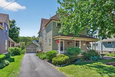 354 S Madison Street, Woodstock, IL 60098 - Photo 3
