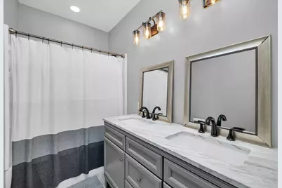 613 2nd Avenue, Ottawa, IL 61350 - Photo 17