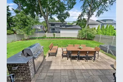 225 E Wilson Street, Elmhurst, IL 60126 - Photo 41