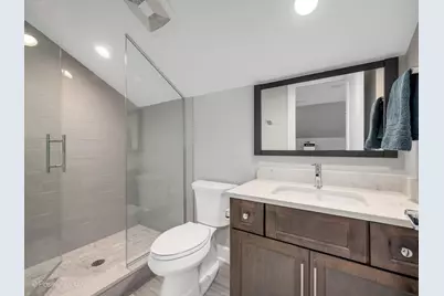 225 E Wilson Street, Elmhurst, IL 60126 - Photo 21