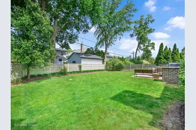 225 E Wilson Street, Elmhurst, IL 60126 - Photo 43