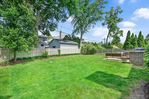 225 E Wilson St, Elmhurst, IL 60126 - Photo 43