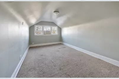1748 N New England Avenue, Chicago, IL 60707 - Photo 15