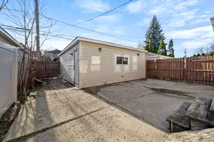 1748 N New England Ave, Chicago, IL 60707 - Photo 23
