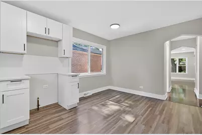 114 W 126th Place, Chicago, IL 60628 - Photo 9